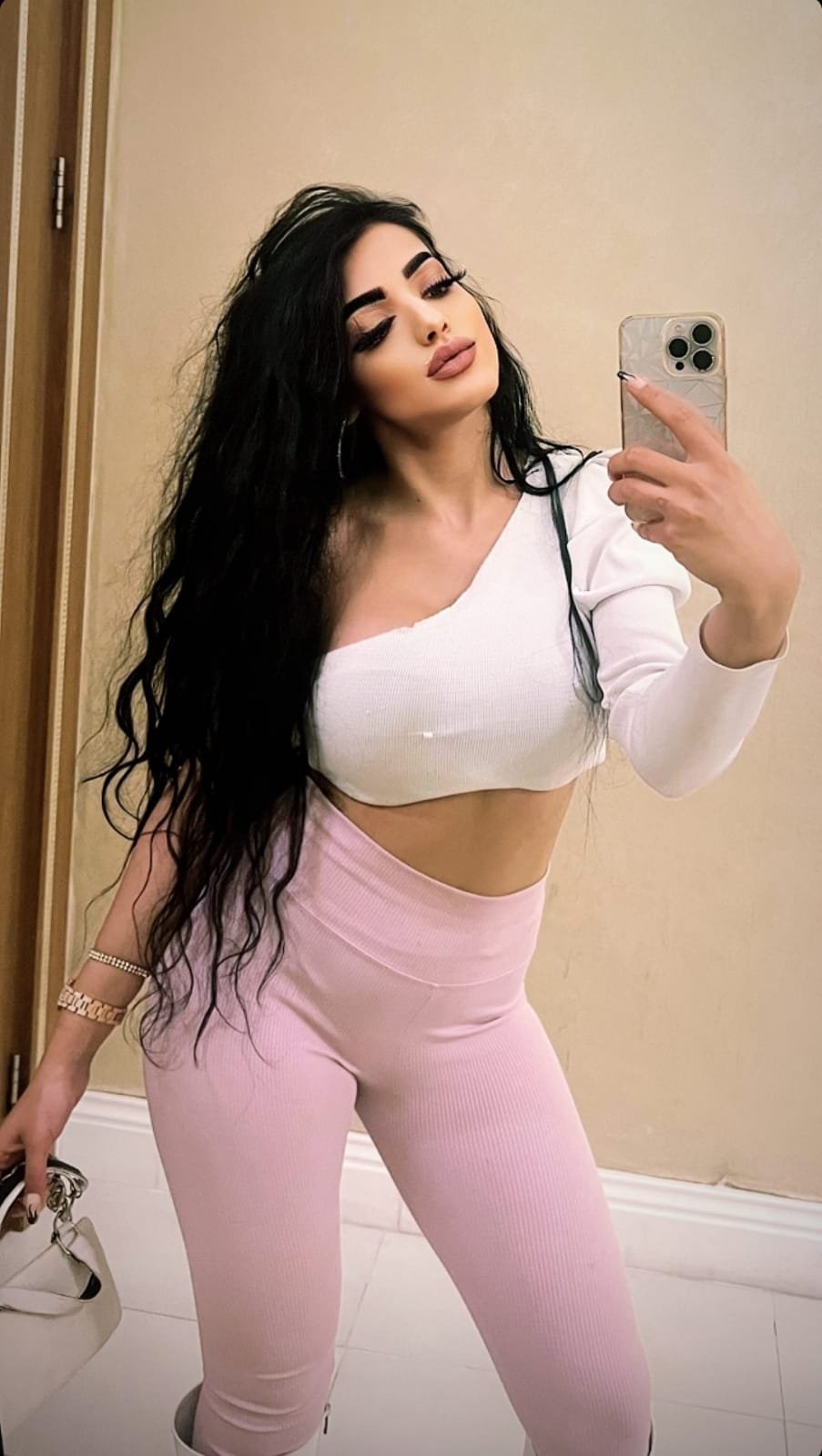 Söke Sonsuz Aşk Partneri Escort Bayan Alev Söke Sonsuz Aşk Partneri Escort Bayan Alev